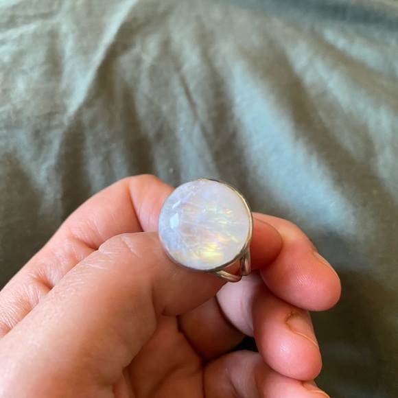 Moonstone ring - Picture 5 of 7